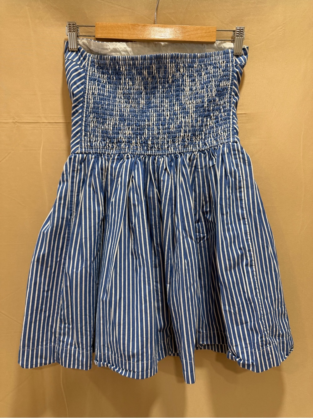 Abercrombie & Fitch Blue White Stripe Strapless Tube Mini Dress Smocked Size M - Picture 3 of 9